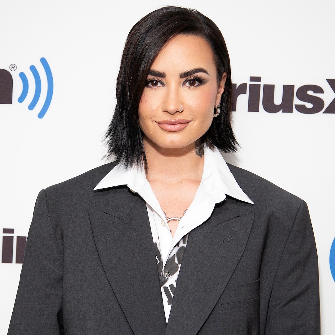 Demi Lovato Says She Has Vision and Hearing Impairment After Near-Fatal Overdose – E! Online